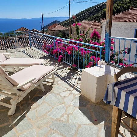 Lovely Traditionnal House With Sea View Tirós Extérieur photo