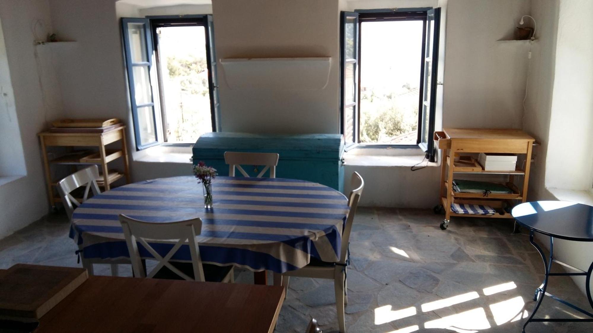 Lovely Traditionnal House With Sea View Tirós Extérieur photo