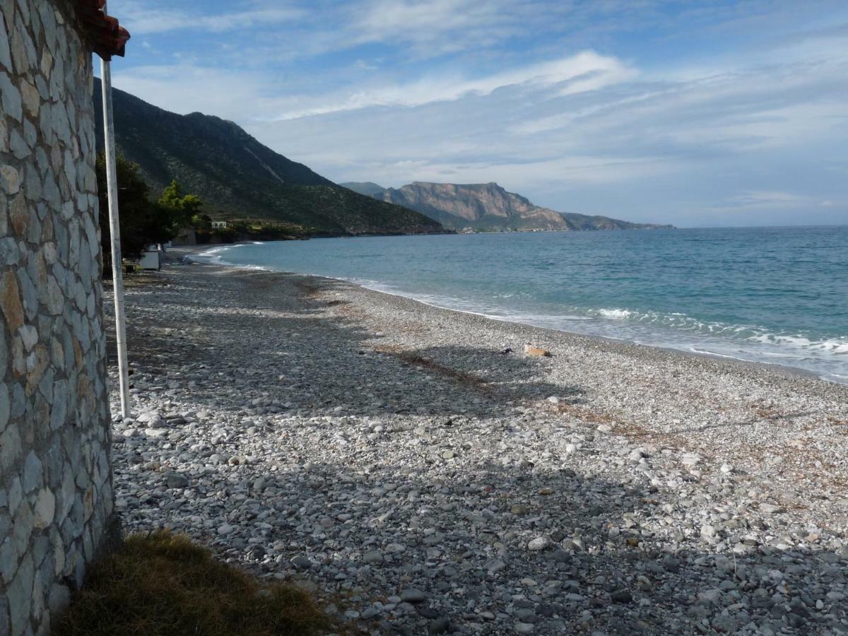 Lovely Traditionnal House With Sea View Tirós Extérieur photo