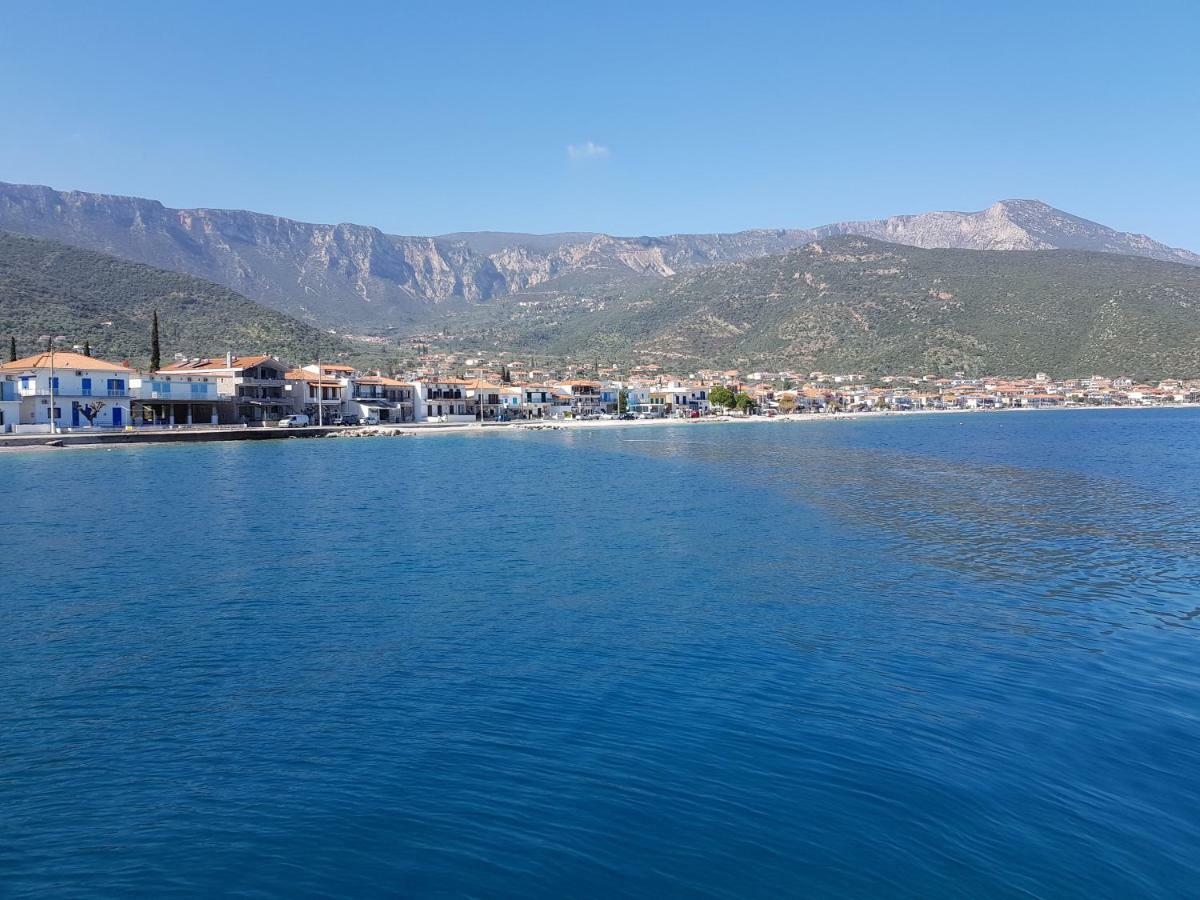 Lovely Traditionnal House With Sea View Tirós Extérieur photo